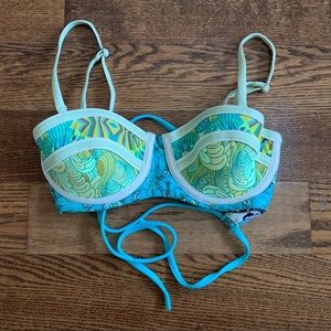 Maaji Aqua & Yellow Bikini lace top, size small